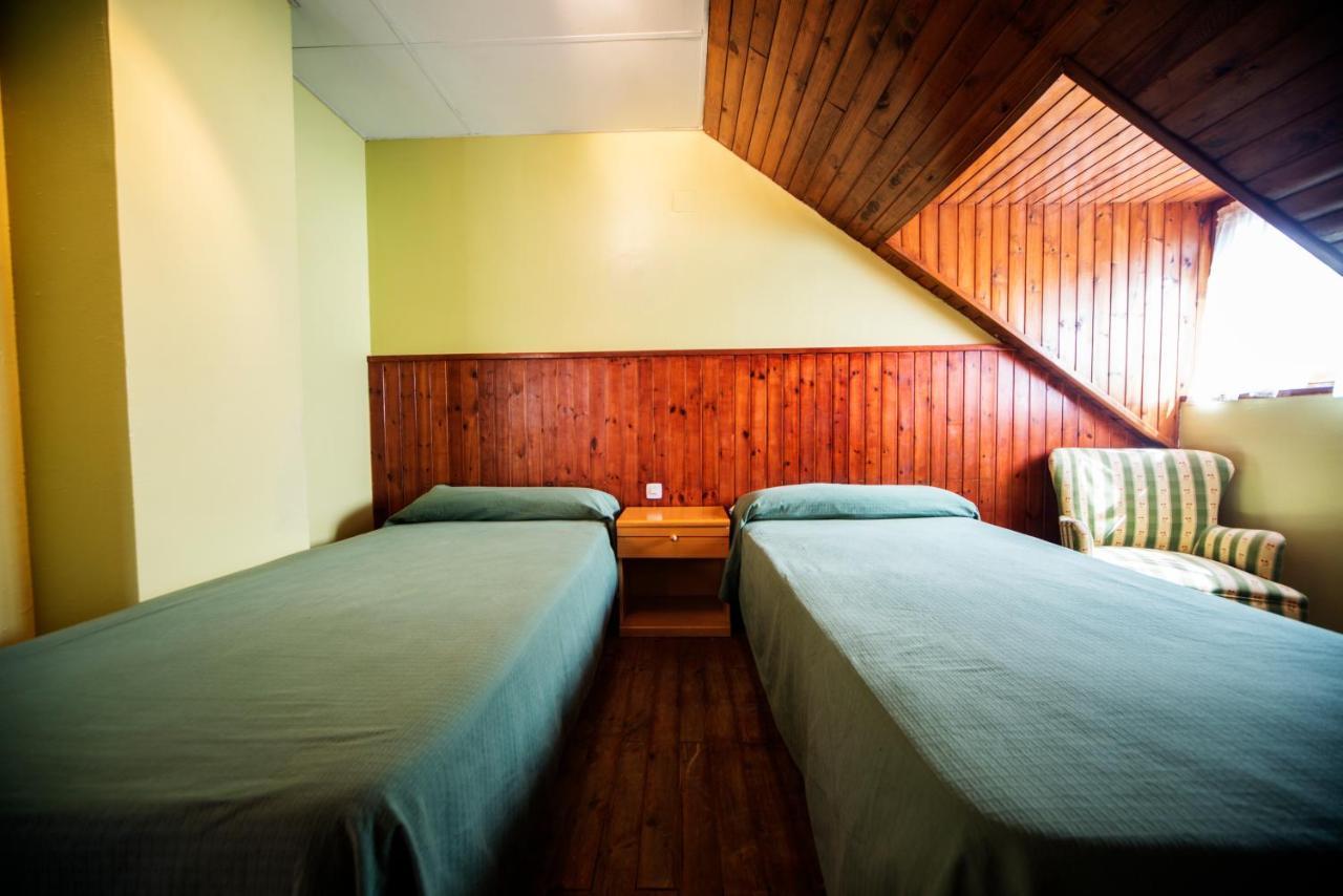 Hotel Hipic Веля Екстериор снимка