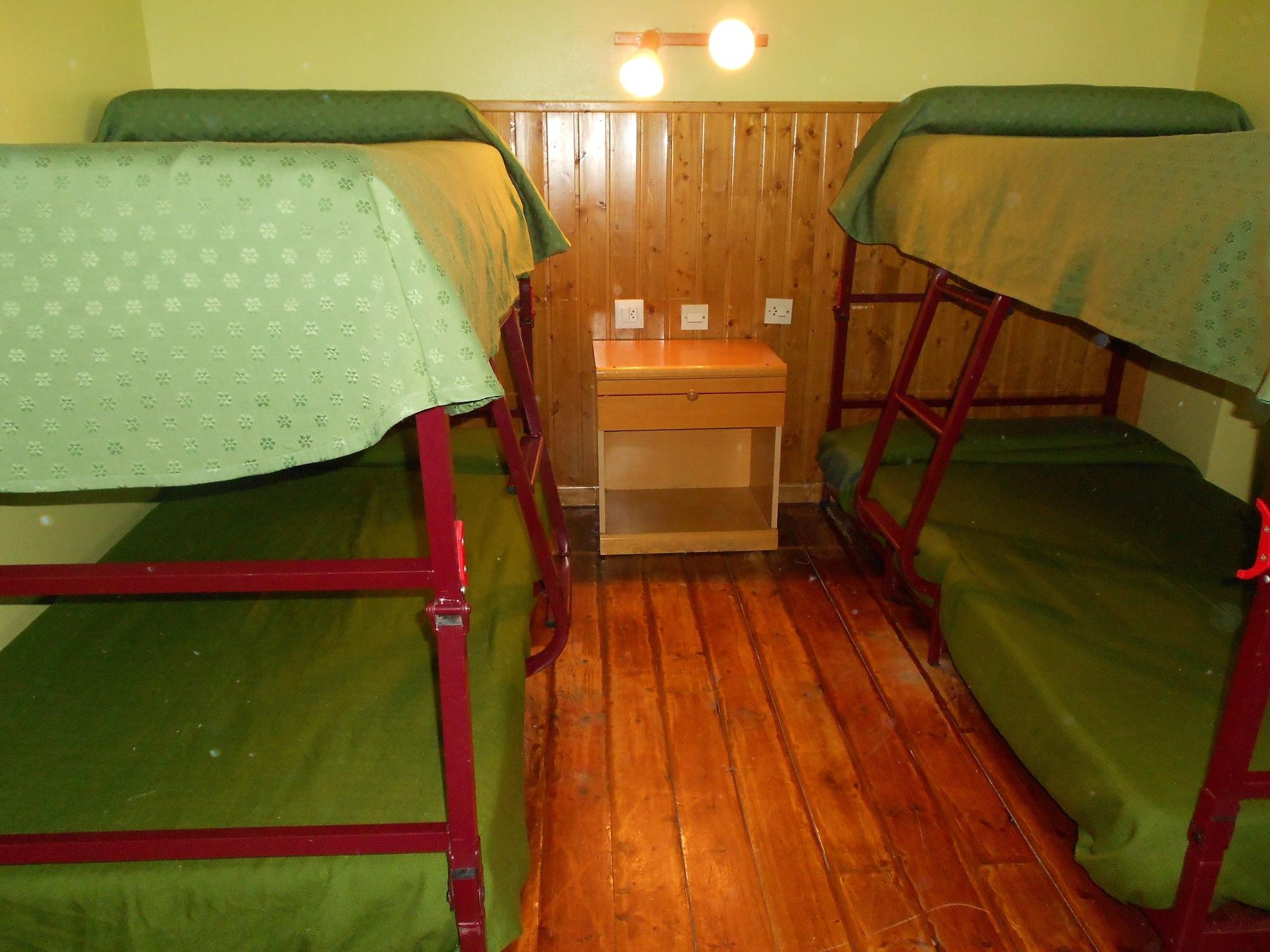 Hotel Hipic Веля Екстериор снимка