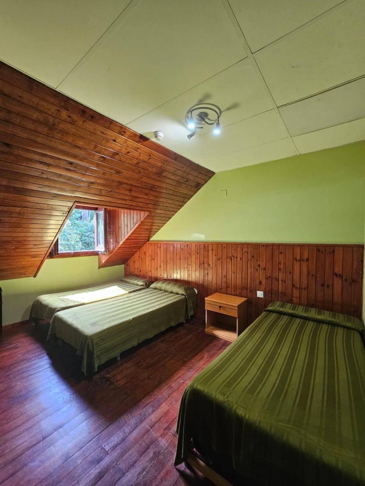Hotel Hipic Веля Екстериор снимка