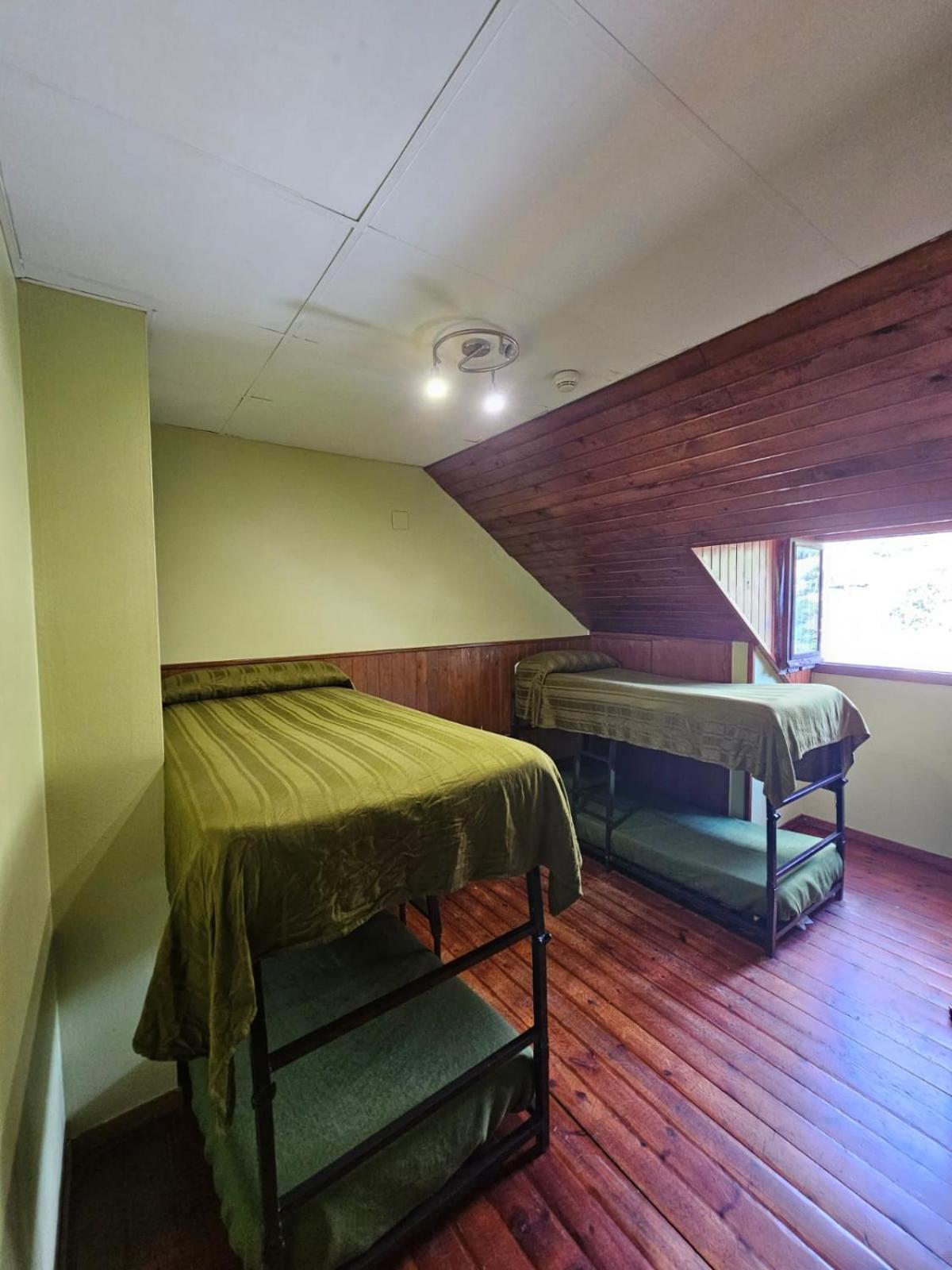 Hotel Hipic Веля Екстериор снимка
